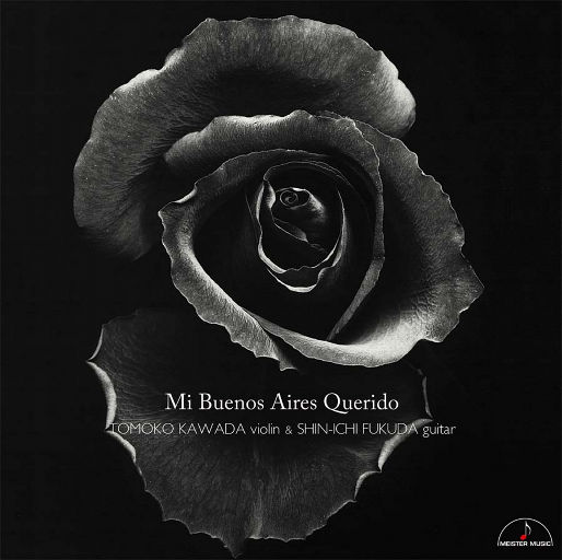 萝莉张开腿让我爽了一夜
